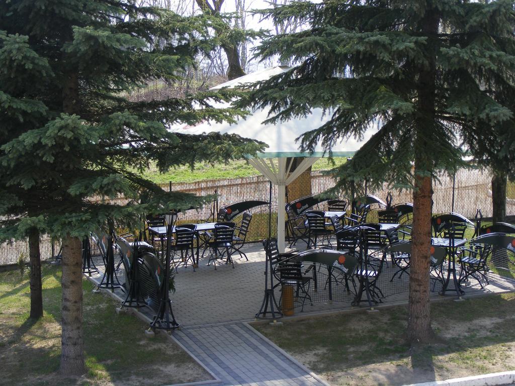 Hotel Gambit I Restauracja Cieszyn Cieszyn (Silesia) Exterior foto